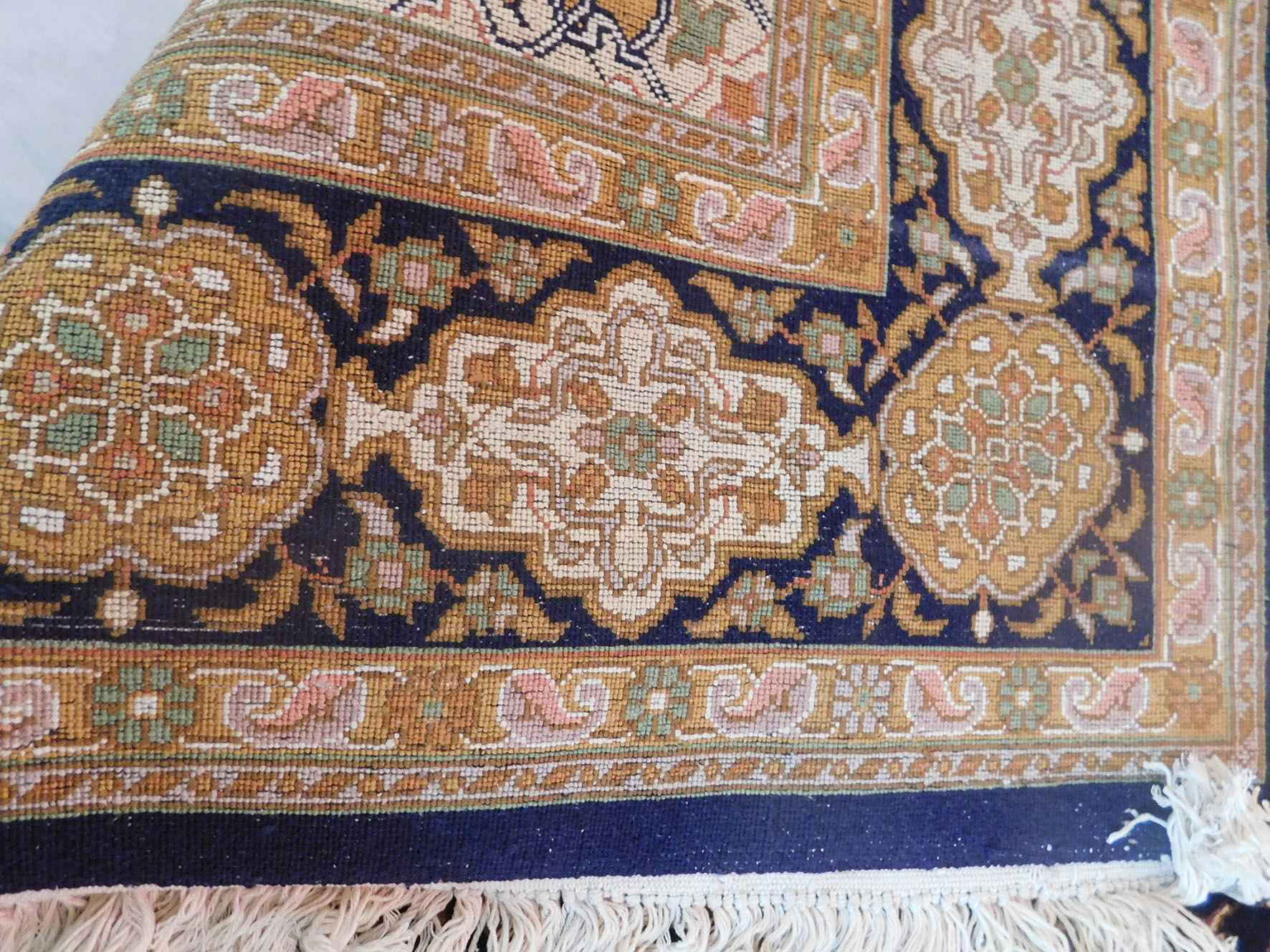 Size 4x 6 feet's Hand-made Carpet(KE 11)