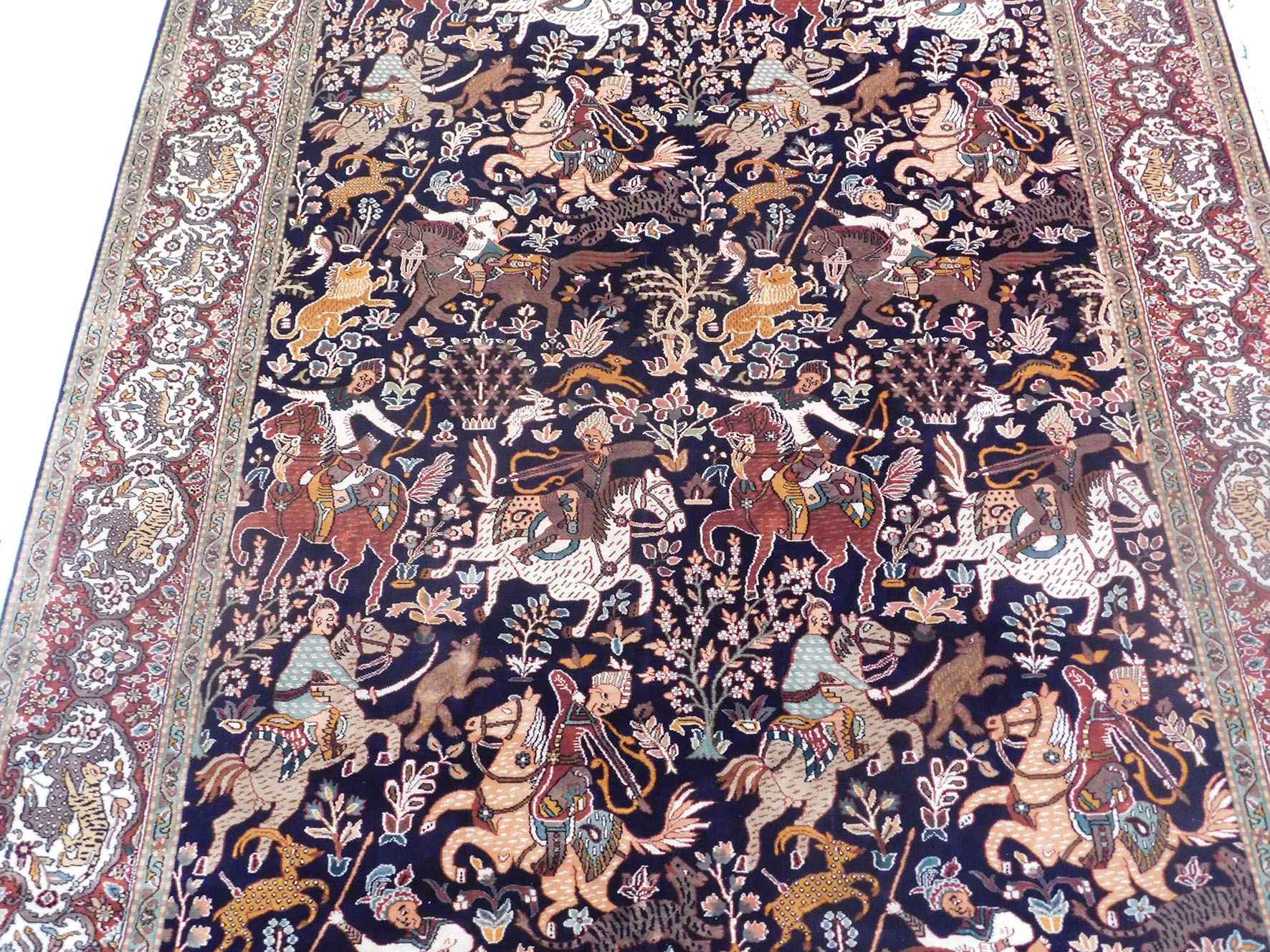 Size 5x 7  feet's Hand-made Carpet (KE 22)