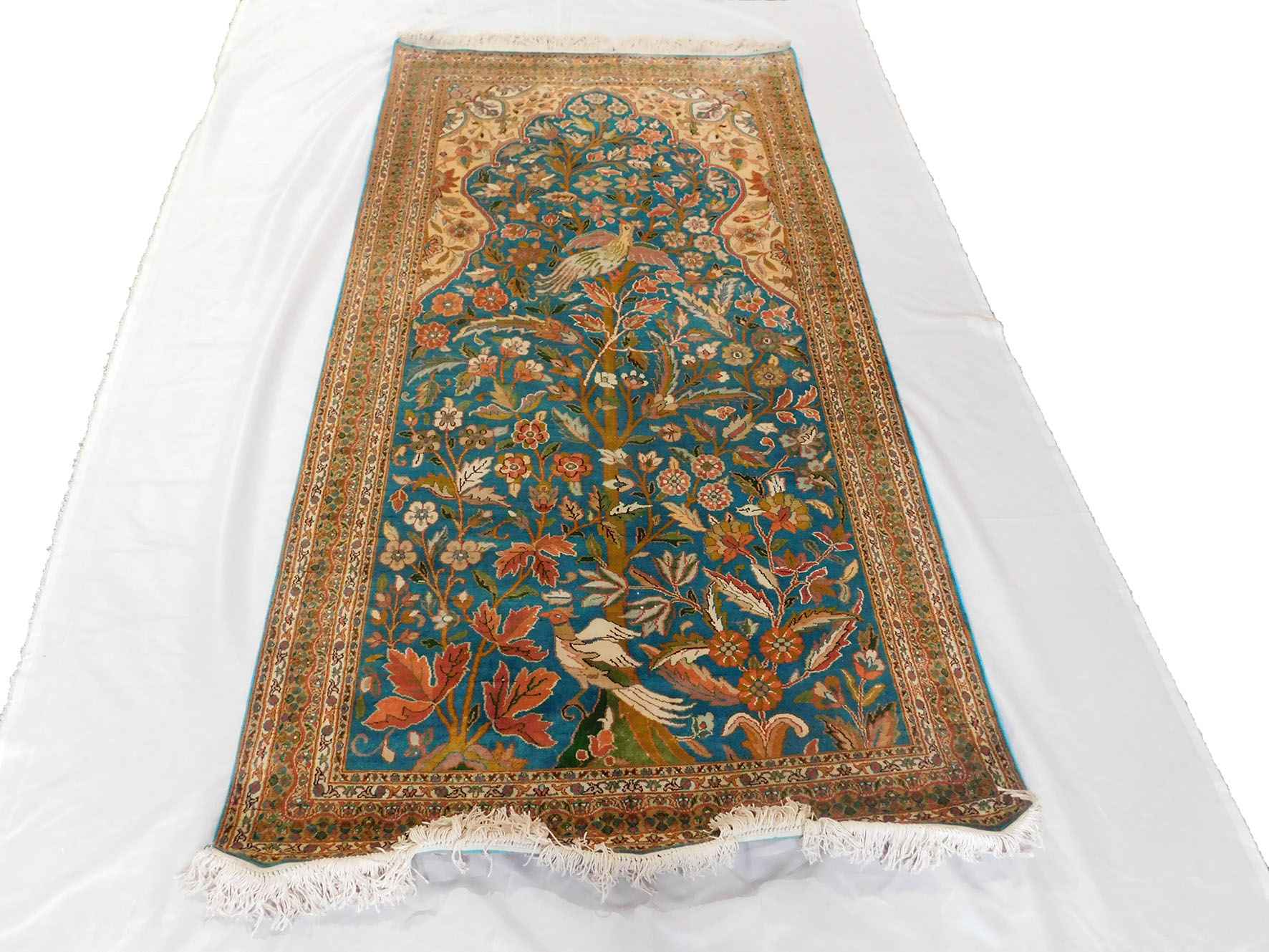 Size 3x 5 feet's Hand-made Carpet (KE 30)