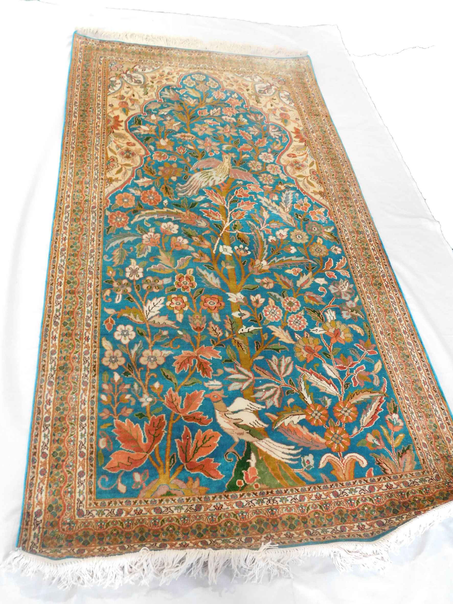 Size 3x 5 feet's Hand-made Carpet (KE 30)