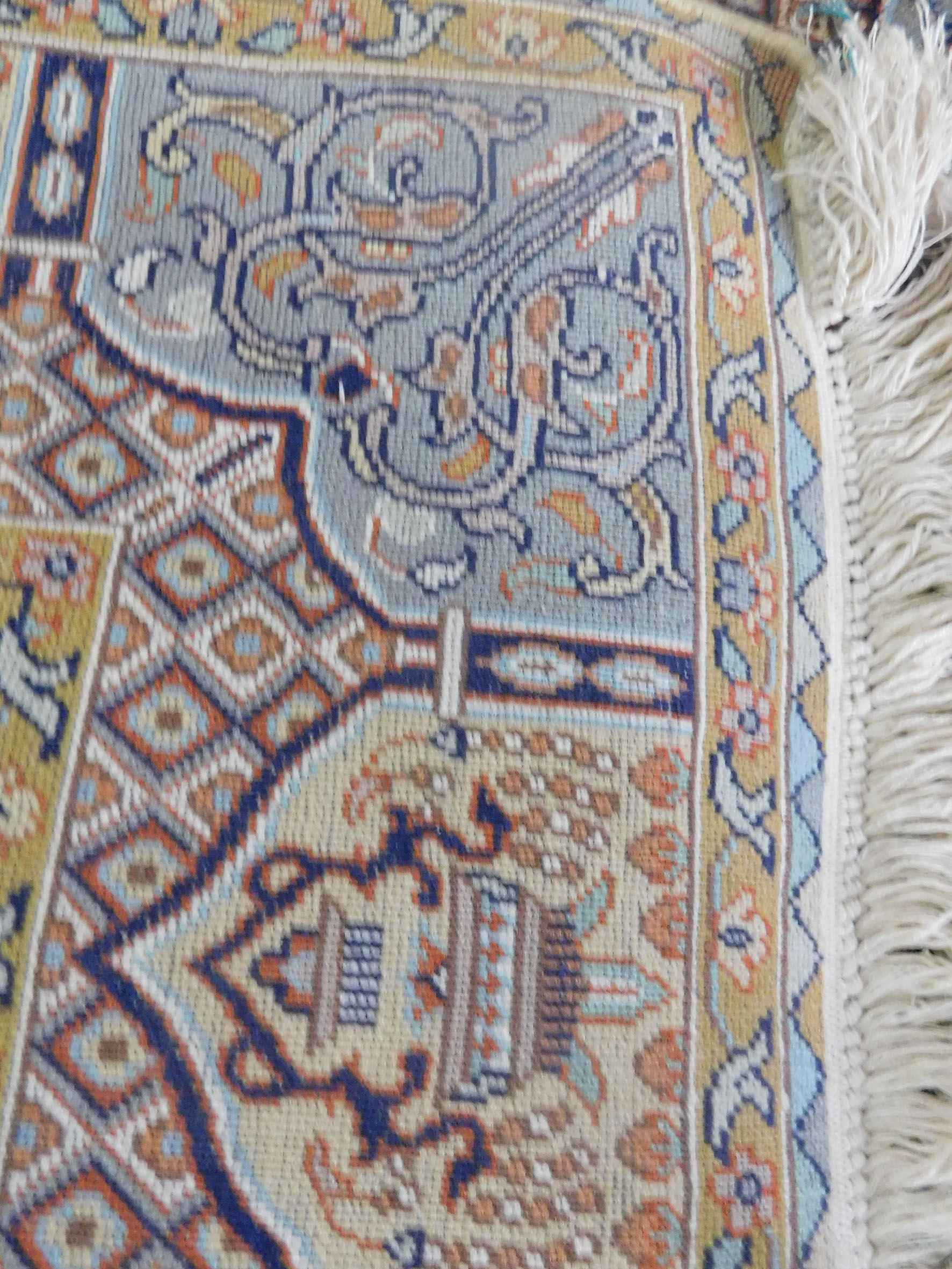 Size 2x 3 feet's Hand-made Carpet(KE 32)