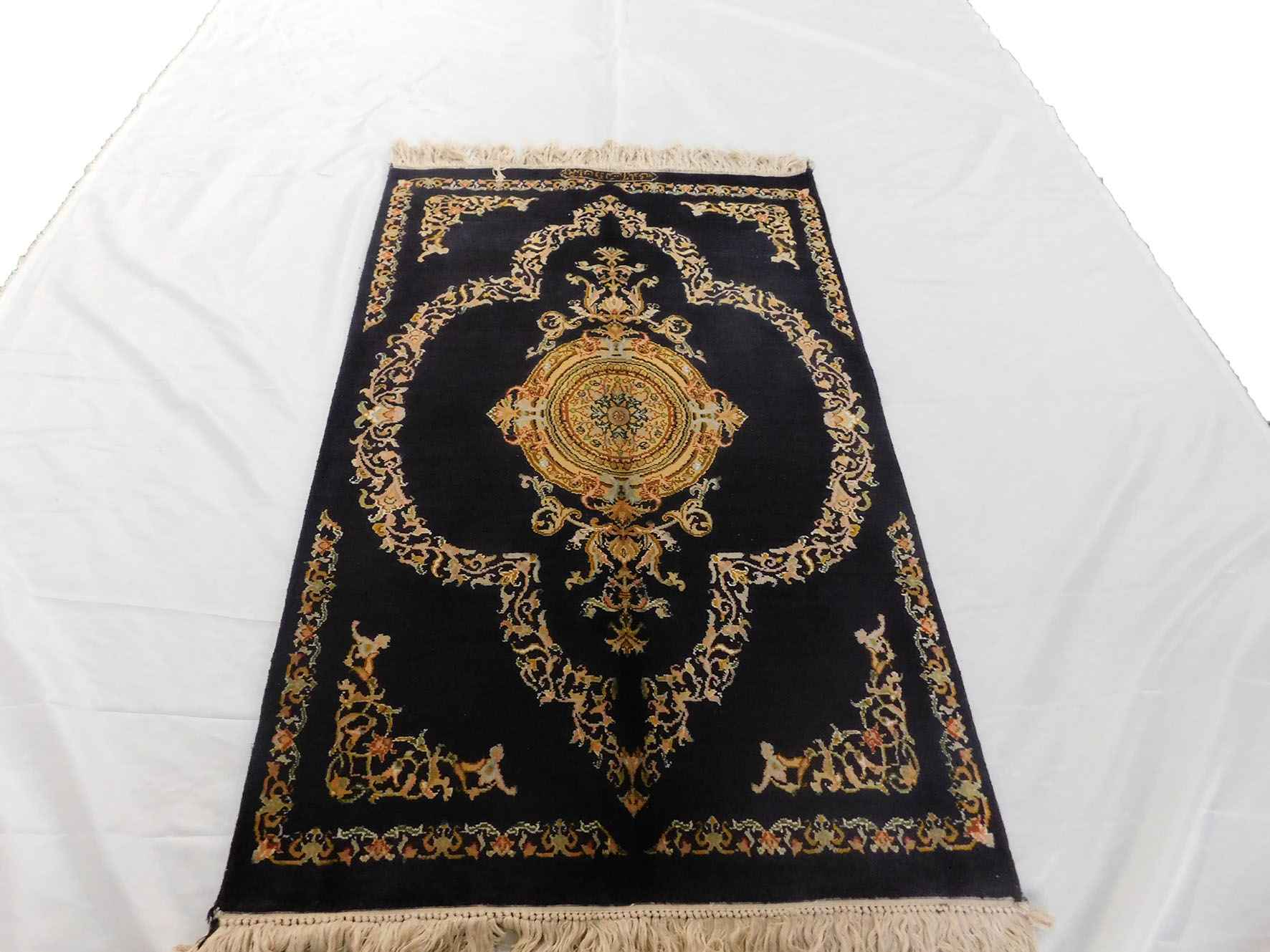 Size 2x 3  feet's Hand-made Carpet( (KE 36)