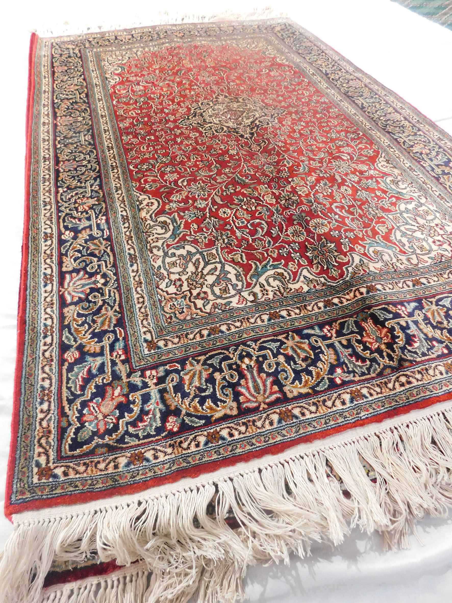 Size 4x 6  feet's Hand-made Carpet(KE 39)