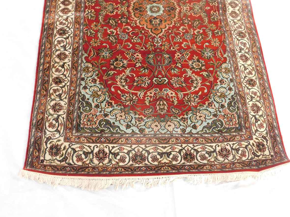 Size 3x 4 feet's Hand-made Carpet(Silk-Weave-Silk-base)-(KE-44)