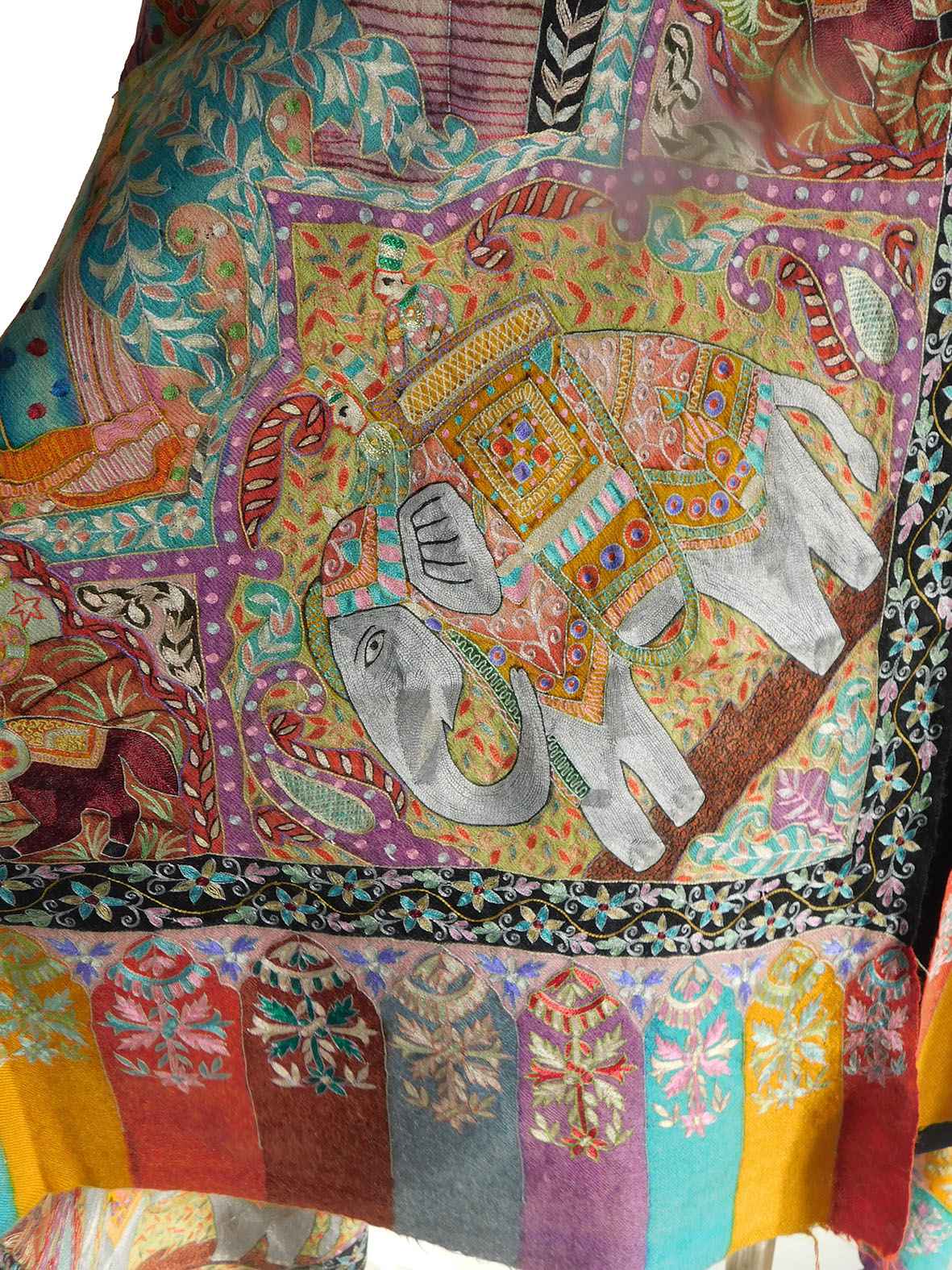 Sozni-Kalamkari-Shawl